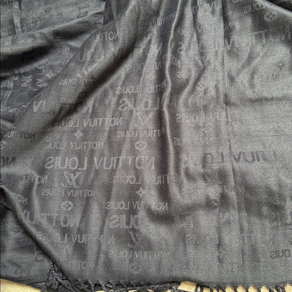 Designer Elegant Silk Black Fringe scarf
